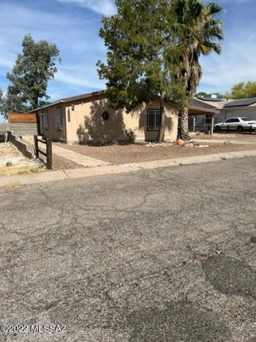 3670 Cicely Ave, Tucson, AZ 85730-4413