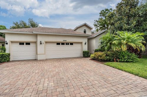 19341 Red Sky Ct, Land O Lakes, FL 34638-6183