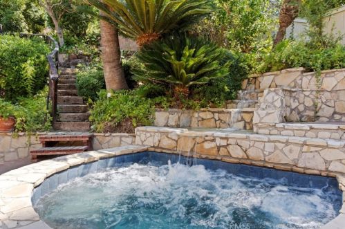 584 Andover Dr, Anaheim CA  92807-4606 exterior