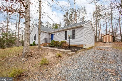 10712 Heatherwood Dr, Spotsylvania, VA 22553-1664