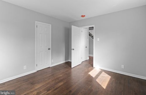 603 Crystal Lake Ave, Tavistock NJ  08033-2711 exterior