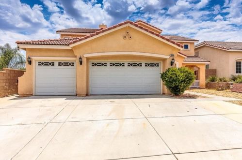 25249 Silverwood Ln, Menifee, CA 92584-7516
