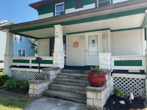 861 Bond St, Green Bay, WI 54303-3676