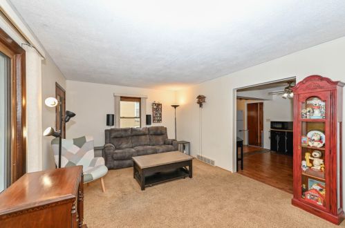 613 97, Milwaukee WI 53225-2503 exterior