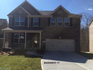 1622 Ashmead Ln, Clemmons, NC 27012-9686