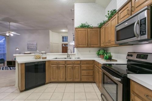 2978 Crystal Springs Ln, Richardson TX  75082-3424 exterior