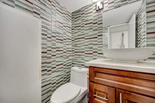 1716 Aspen Village Way, West Covina CA  91791-3104 exterior