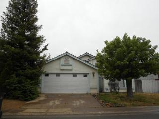 8463 Trimmer Way, Sacramento, CA 95828-6317