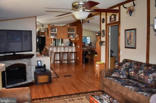 52 Country View Est, North Newton PA  17241-8749 exterior