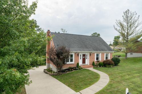 11625 Crestview Ln, Grants Lick, KY 41001-7923