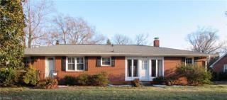 1840 Faculty Dr, Winston Salem, NC 27106-5217