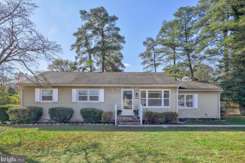 10072 Fay Ave, Seaford, DE 19973-7701