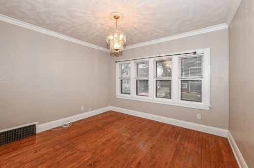 505 Clarke St, Milwaukee WI  53212-2922 exterior