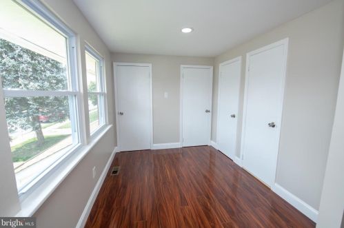 1865 Greymont St, Philadelphia PA  19116-3829 exterior