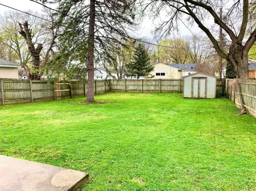 501 Chester Ave, Valpo, IN 46383-5117