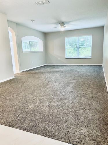 2124 Stone Abbey Blvd, Orlando FL  32828-4612 exterior