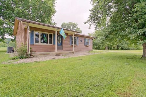 10571 Kendall Rd, Winchester, OH 45697-9642