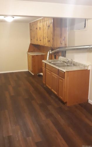 2361 Lima St, Denver CO 80014-1733 exterior