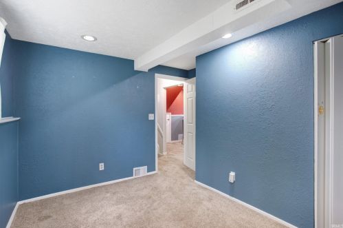 2829 Lexington Blvd, Mishawaka IN  46544-6109 exterior