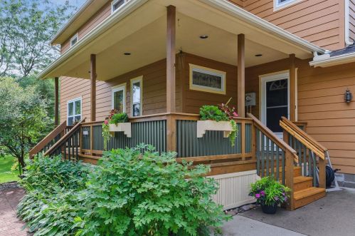 350 10th St, Howard Lake, MN
