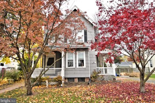 418 Washington St, Yardley, PA 19067-1240