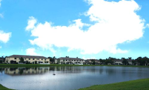 9826 Villa Cir, Vero Beach, FL 32966-3146