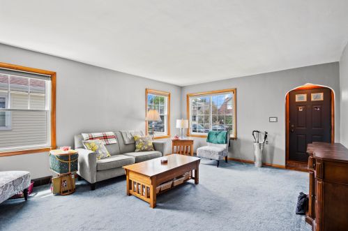 2911 73rd St, Kenosha, WI 53143-5245