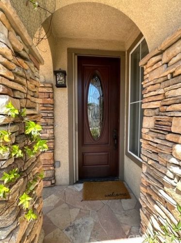 30339 June Rose Ct, Santa Clarita, CA 91384-4738