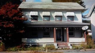 320 Aaron Sq, Aaronsburg, PA 16820-9402