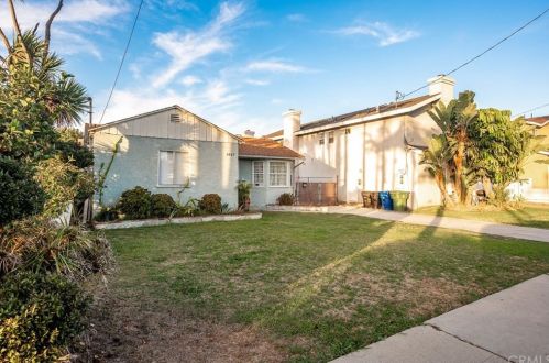 1437 218th St, Torrance, CA 90501-4004