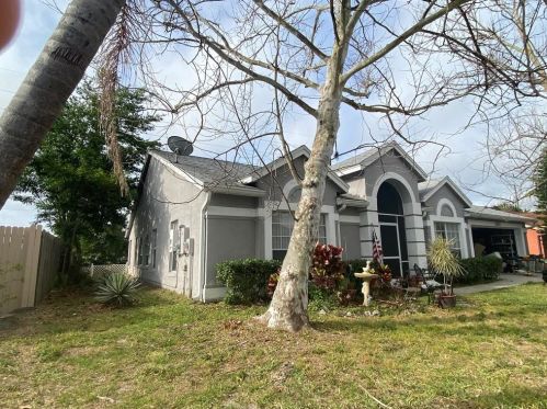 12653 Newfield Dr, Orlando, FL 32837-7433
