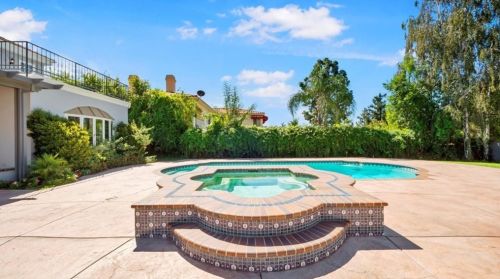 2229 Euclid Ave, Upland CA  91784-1305 exterior