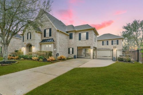 14403 Horizon Falls Ln, Humble, TX 77396-3040
