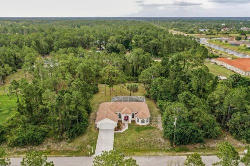 806 Clark Ave, Lehigh Acres, FL 33972-8236