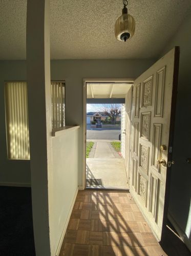 907 Deborah St, Woodland CA  95776-4274 exterior
