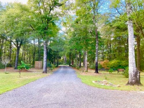 194 Creekside Ln, Defuniak Springs FL  32433-4906 exterior