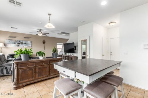 5009 6th St, Phoenix AZ  85012-1503 exterior