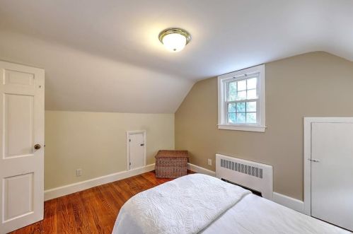 16 Cormier Rd, Lincoln RI  02865-3104 exterior