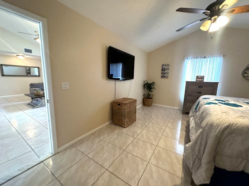 2062 Floresta Dr, Fort Pierce FL  34984-4706 exterior