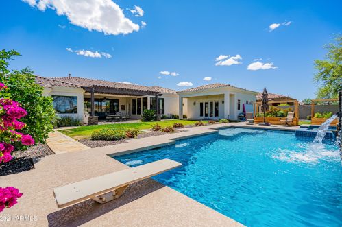3390 Sagittarius Ct, Chandler, AZ 85249-5552