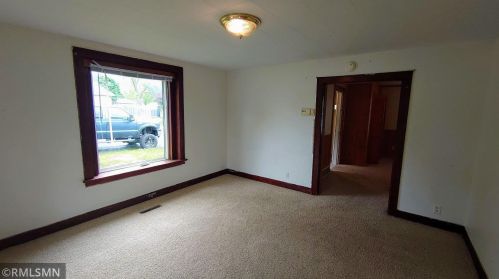 113 1st St, Hayfield, MN 55940-7809