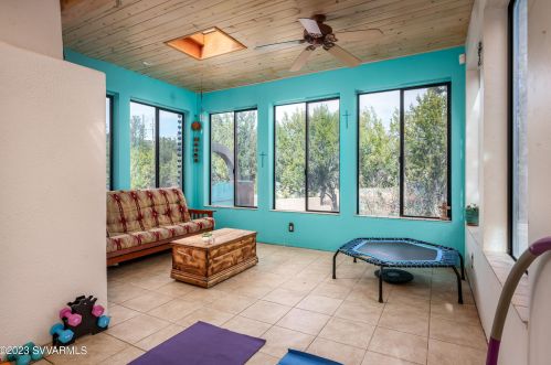 105 Castle Rock Trl, Sedona AZ 86336-6820 exterior