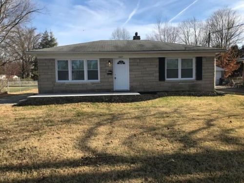 5107 Stewart Dr, Louisville, KY 40216-2545