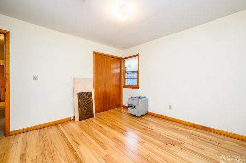 2320 Oxford Ave, South Plainfield NJ  07080-5431 exterior