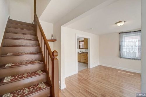 18 Cambridge Ave, Outwater, NJ 07026-3104