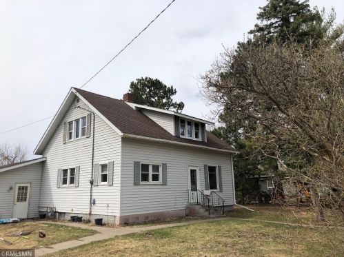 305 6th St, Little Falls, MN 56345-2803