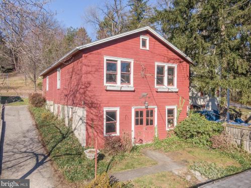 311 Walnut St, Lemoyne PA  17043-1647 exterior