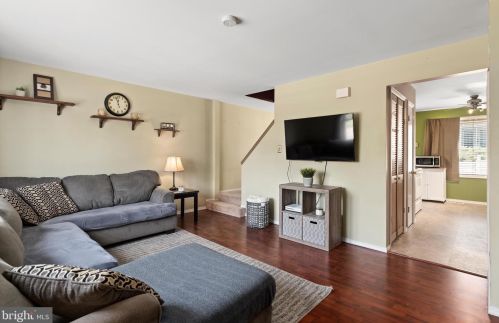 9 Conley Ln, Etters PA  17319-9015 exterior