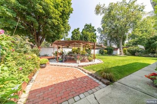 36 Elm St, Ridgefield Park NJ  07660-2207 exterior