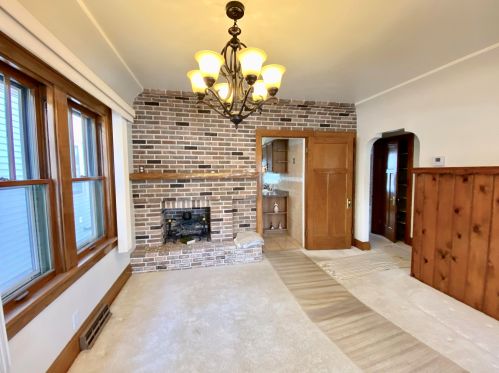 2041 34, Milwaukee WI 53208-1967 exterior